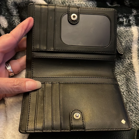 KATE SPADE ♠️ VARIOUS WALLETS/KEYCHAIN BUNDLE GORGEOUS! - Picture 14 of 16